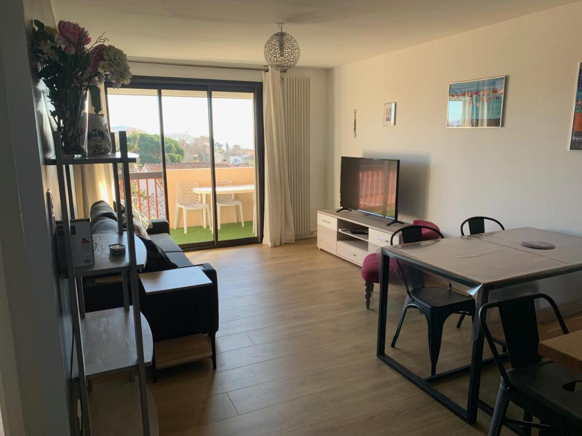 Plage A Pied A 3 Mns Apartment La Seyne-sur-Mer Luaran gambar